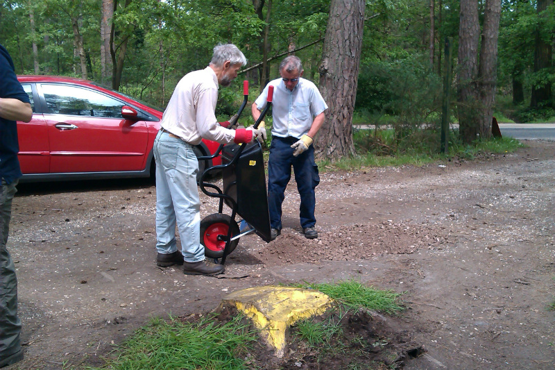 Wheelbarrowing sub base